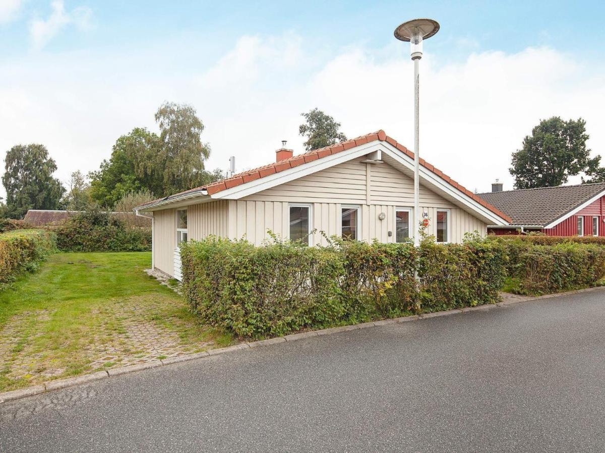 Three-Bedroom Holiday Home In Groemitz 11 Extérieur photo